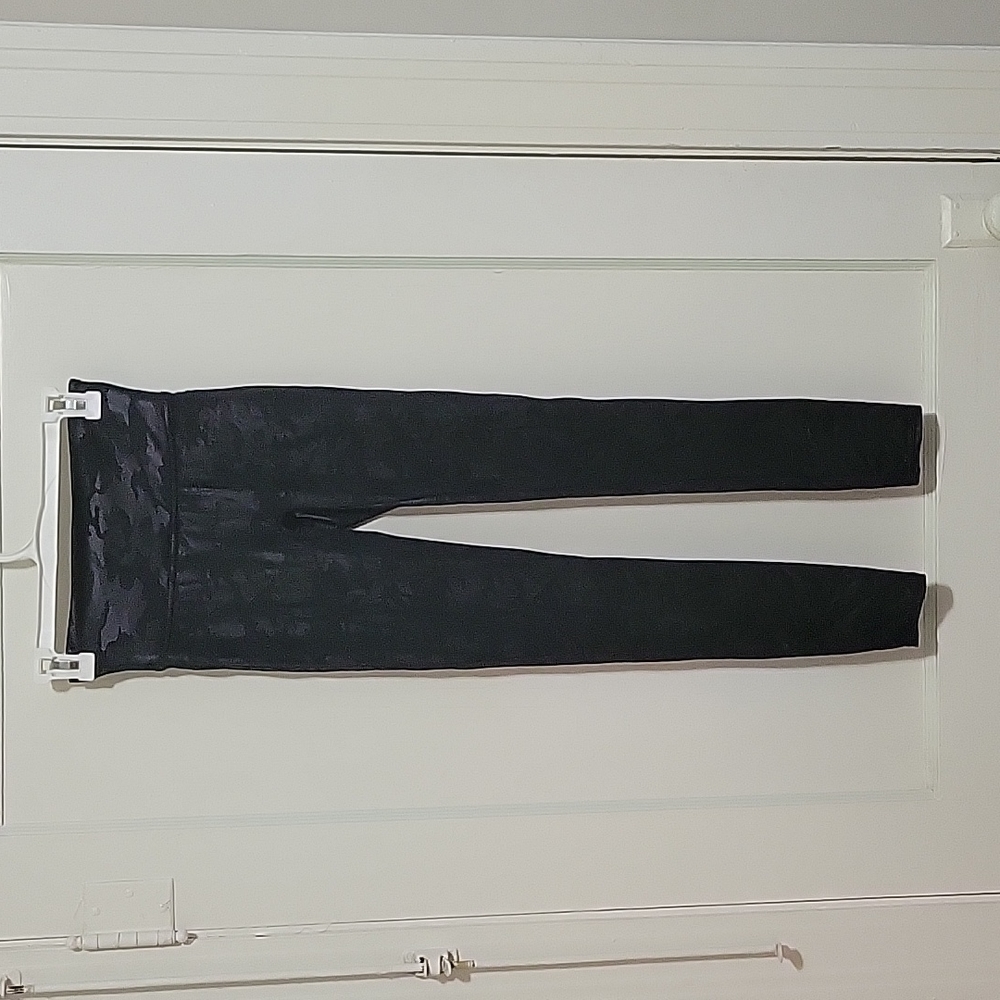 Spanx Faux Leather Camo Leggings Small